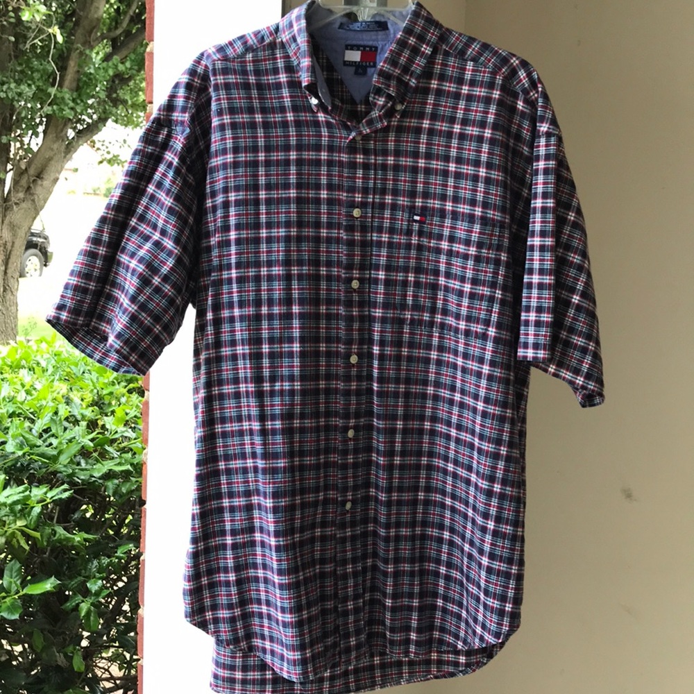 Men’s shirt.
